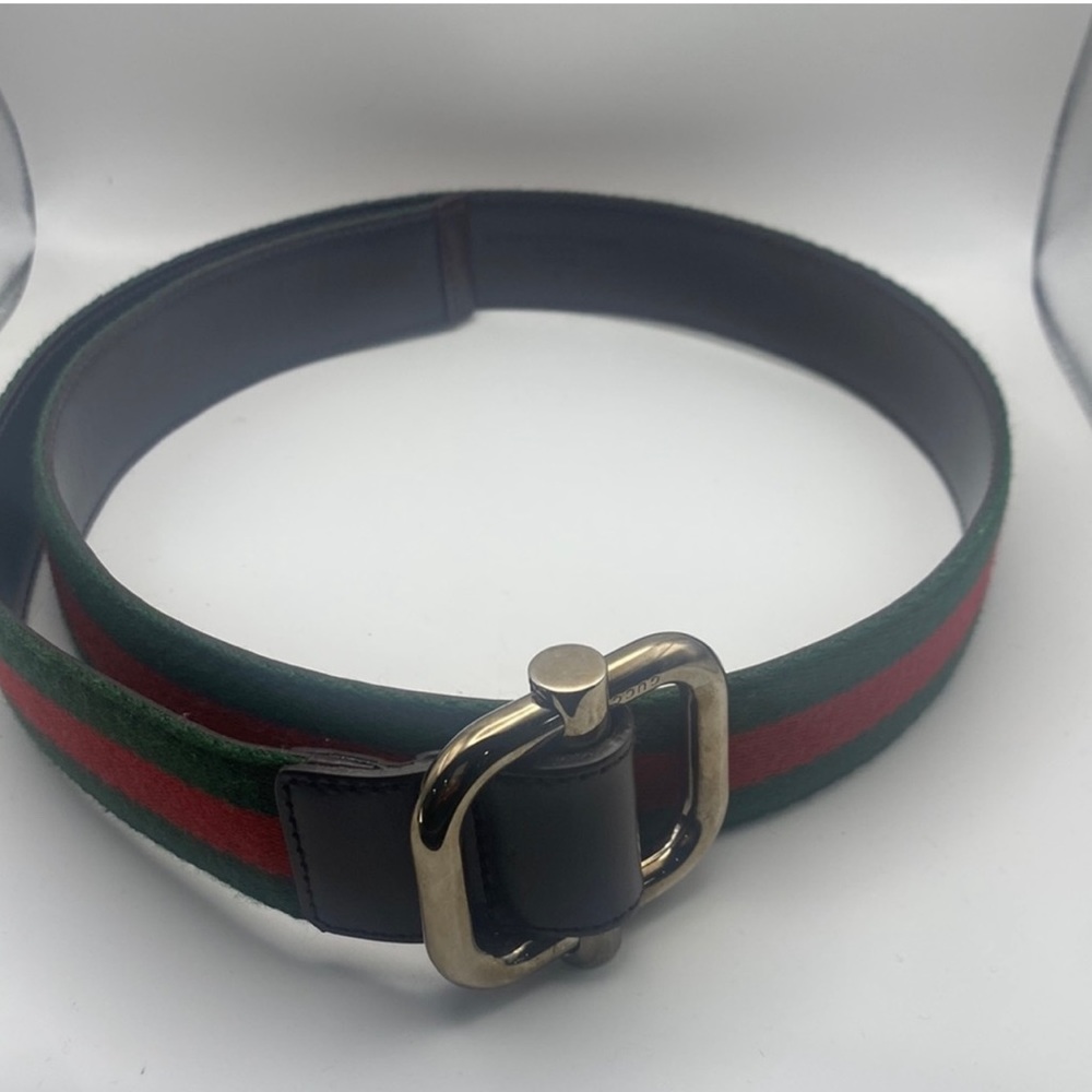 Gucci Signature Belt - Picture 3 of 6
